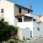 With Parking Space Postira, Brac - 2919 Appartement Postira