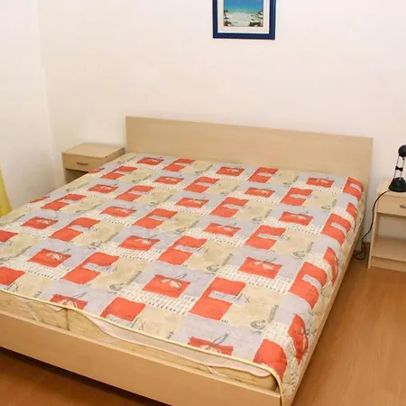 With Parking Space Postira, Brac - 2919 Postira
